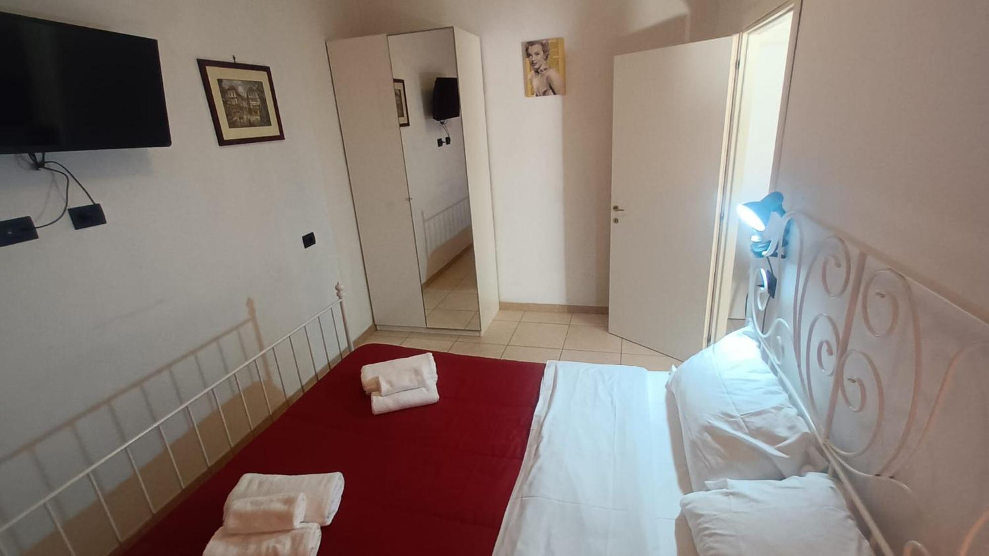 Olimpo Apartments St John In Lateran Roma Dış mekan fotoğraf